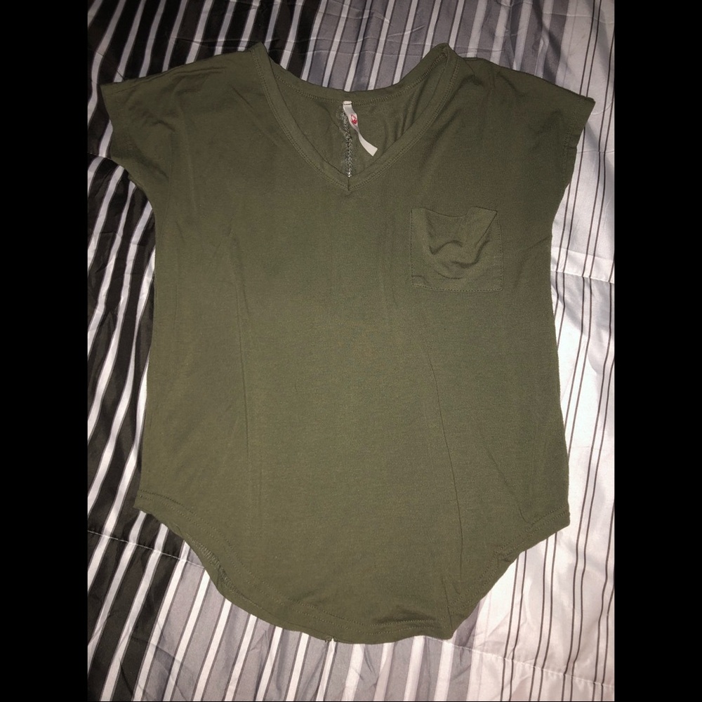 Poof! V-neck Top
